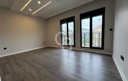 BÜYÜKÇEKMECE ALBATROS MERKEZDE TERASLI SIFIR 3+2 LÜKS DAİRE