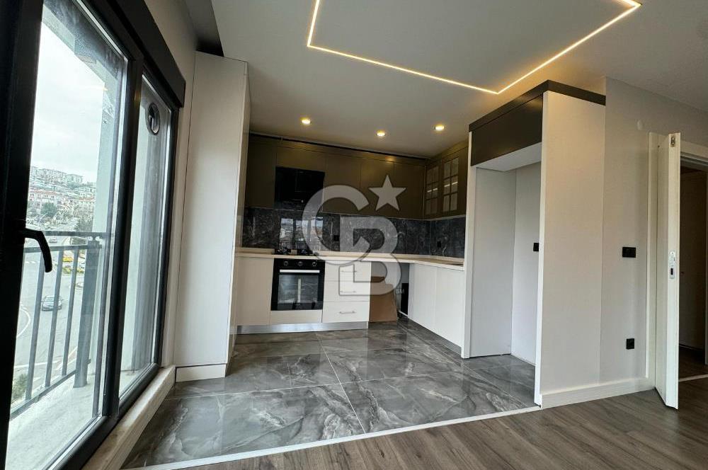 BÜYÜKÇEKMECE ALBATROS MERKEZDE TERASLI SIFIR 3+2 LÜKS DAİRE