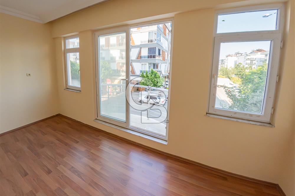 CB ARDENDEN ANTALYA DEMRE ÇARŞI MERKEZDE 3+1 SATILIK DAİRE