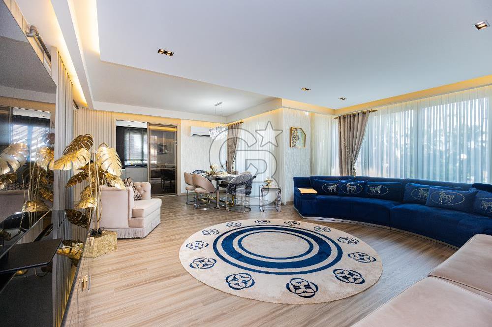 Konyaaltı Konaklar Bölgesi Casa Luna'da Ayrıcalıklı 4+1 Yaşam