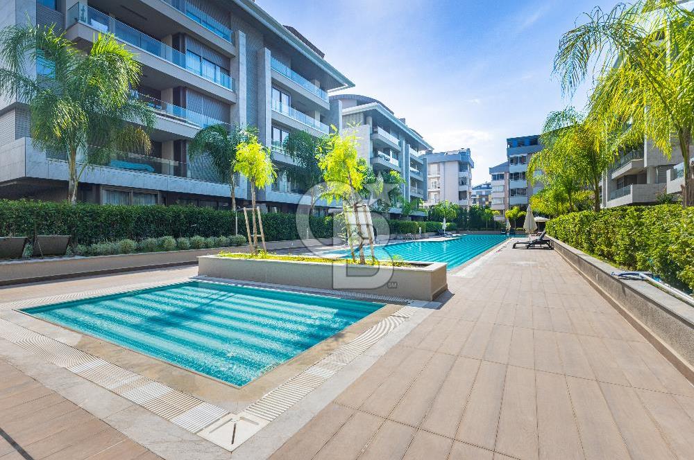Konyaaltı Konaklar Bölgesi Casa Luna'da Ayrıcalıklı 4+1 Yaşam
