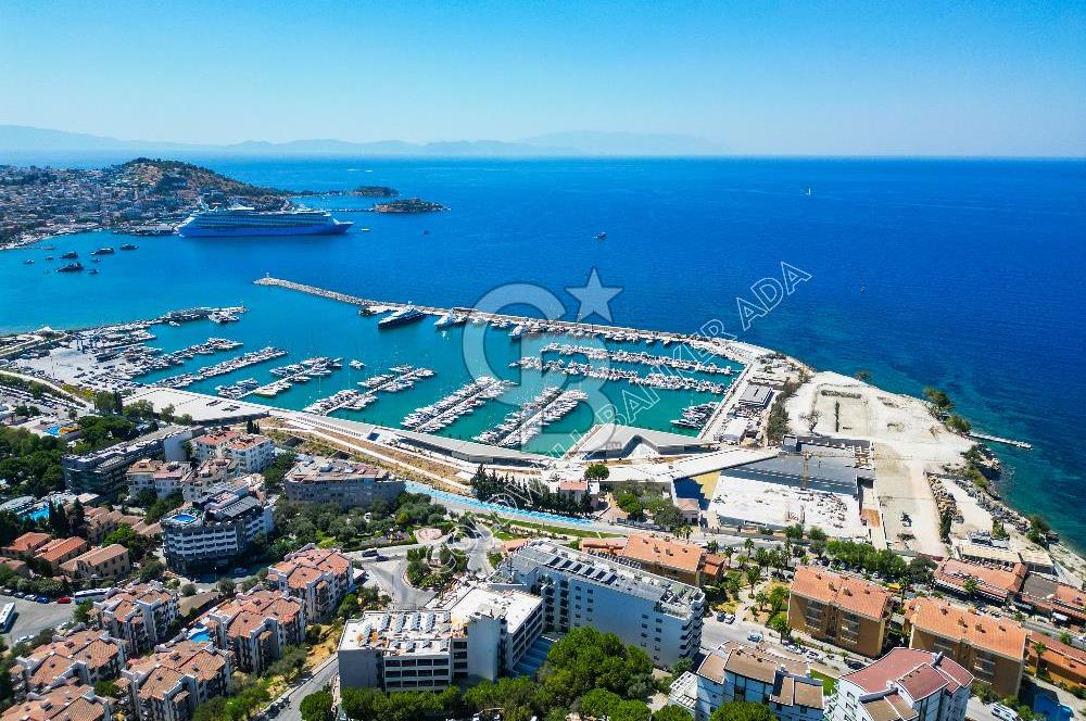 Kuşadası Marina Ege Vista Evlerinde Satılık 5+1 Bahçe Dubleks Daire