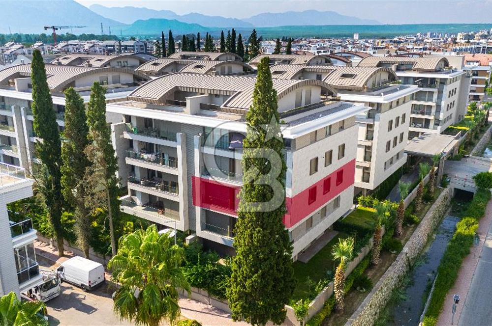 Konyaaltı Konaklar Bölgesi Casa Luna'da Ayrıcalıklı 4+1 Yaşam