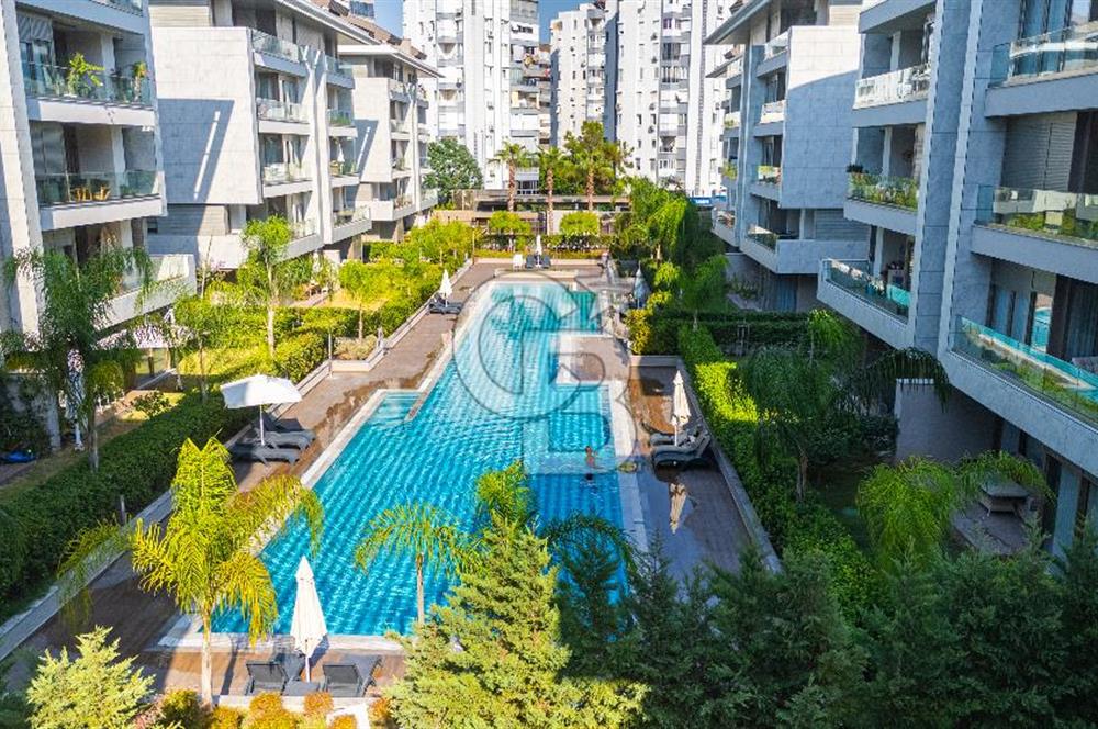 Konyaaltı Konaklar Bölgesi Casa Luna'da Ayrıcalıklı 4+1 Yaşam