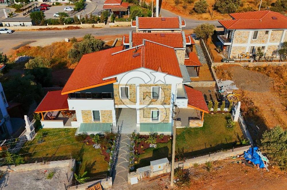 Datça' da Satılık Geniş Bahçeli 1+1 Daire