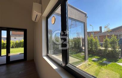 TUZLA TEPEÖREN SİTEDE BAHÇE PEYSAJLI HAVUZLU 2+1 KİRALIK VİLLA