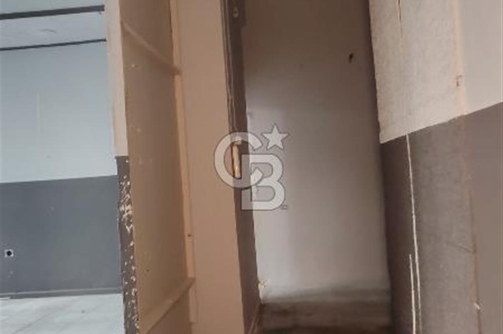 BORNOVA ÇAMDİBİ ATATÜRK PARKI YAKINI 65 M2 KIRALIK DÜKKAN