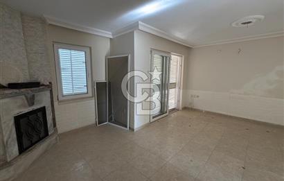 AKBÜK MERKEZDE Deniz Manzaralı 4+1 Havuzlu Sitede Müstakil Tripleks Satılık Villa