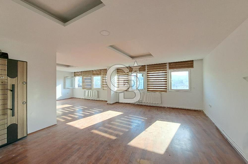 SAMSUN CUMHURİYET MEYDANINA CEPHE KİRALIK OFİS