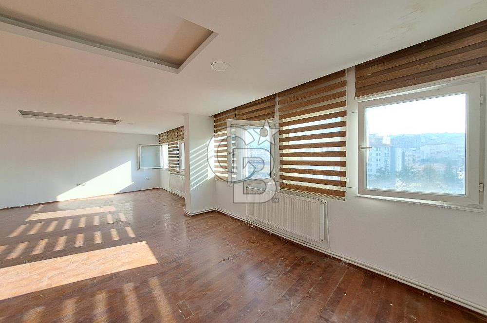 SAMSUN CUMHURİYET MEYDANINA CEPHE KİRALIK OFİS