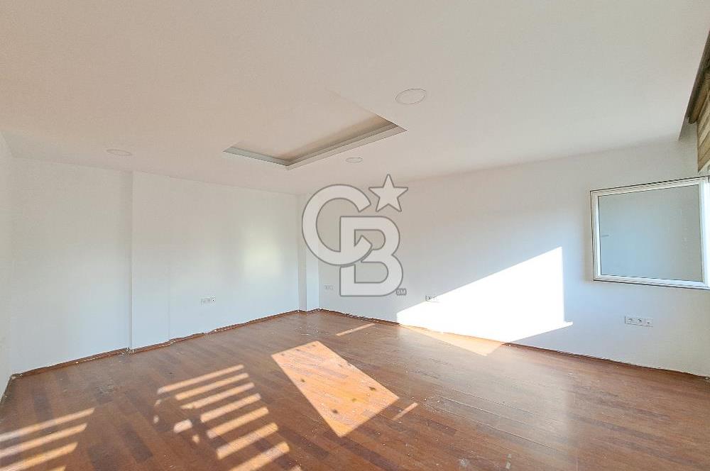 SAMSUN CUMHURİYET MEYDANINA CEPHE KİRALIK OFİS