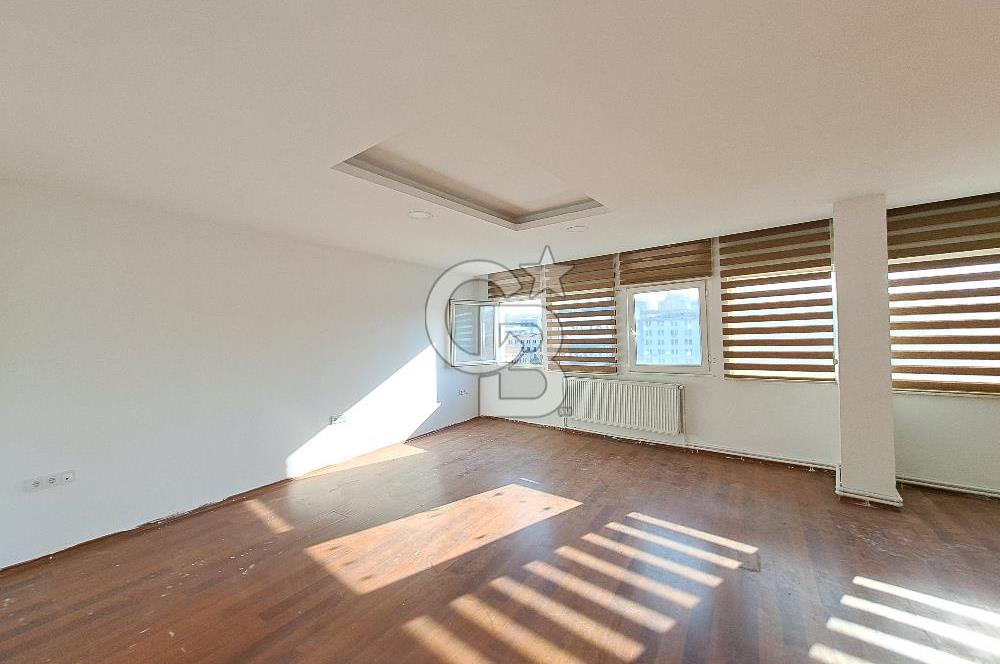 SAMSUN CUMHURİYET MEYDANINA CEPHE KİRALIK OFİS