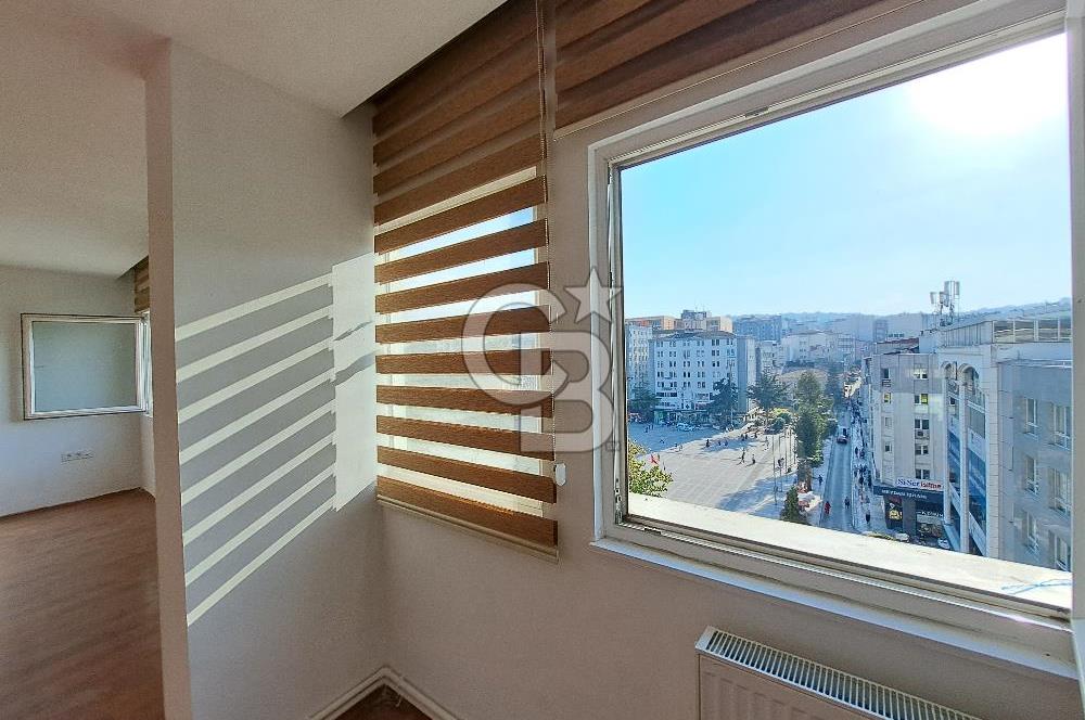 SAMSUN CUMHURİYET MEYDANINA CEPHE KİRALIK OFİS