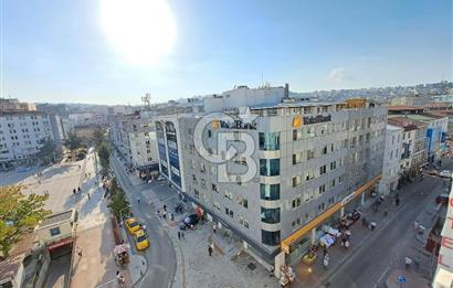 SAMSUN CUMHURİYET MEYDANINA CEPHE KİRALIK OFİS