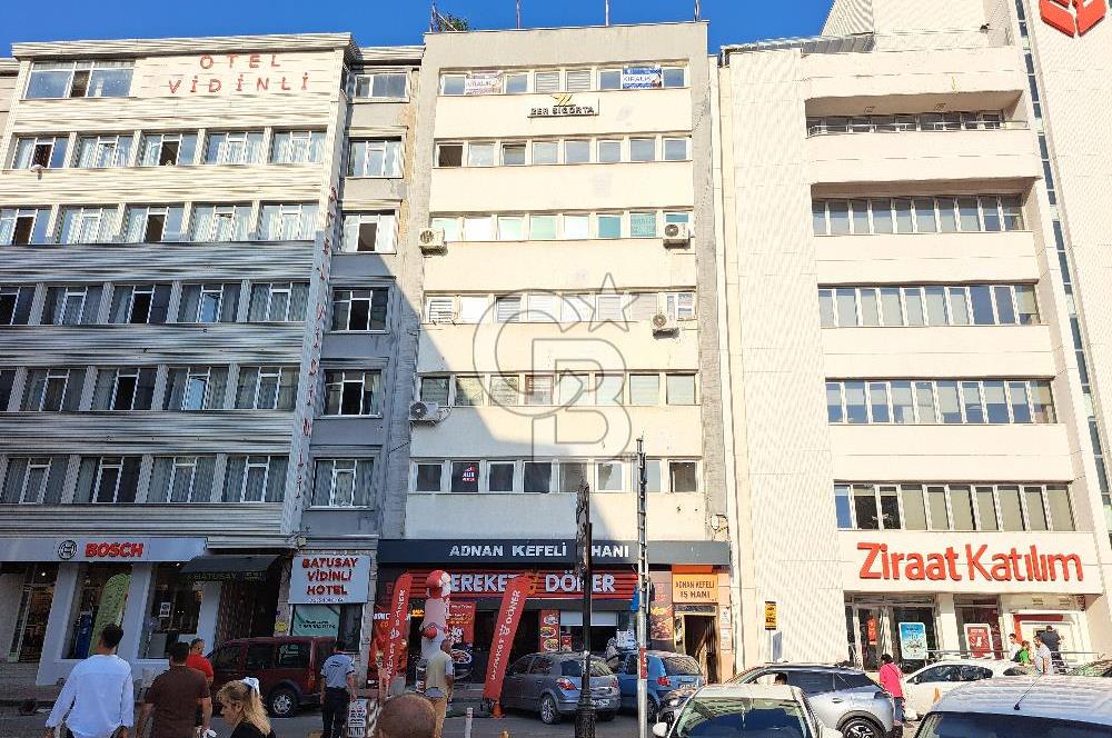 SAMSUN CUMHURİYET MEYDANINA CEPHE KİRALIK OFİS
