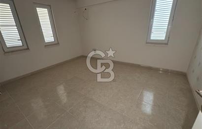 AKBÜK MERKEZDE Deniz Manzaralı 4+1 Havuzlu Sitede Müstakil Tripleks Satılık Villa