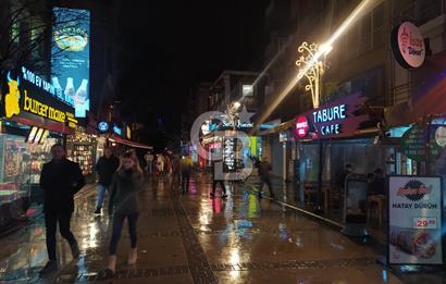 Alsancak Kıbrıs Şehitleri Caddesi Devren Kiralık Eczane