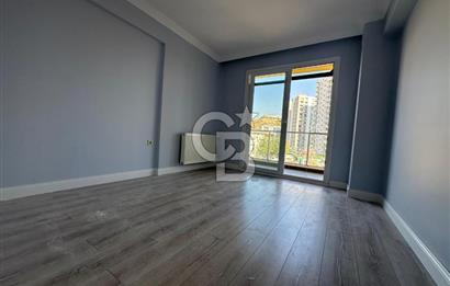 ÇİĞLİ UĞUR MUMCU 3+1 EBEVEYN BANYOLU KİRALIK ÖZEL DAİRE 