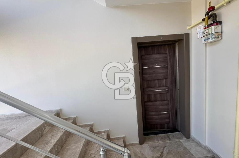 ÇİĞLİ UĞUR MUMCU 3+1 EBEVEYN BANYOLU KİRALIK ÖZEL DAİRE 
