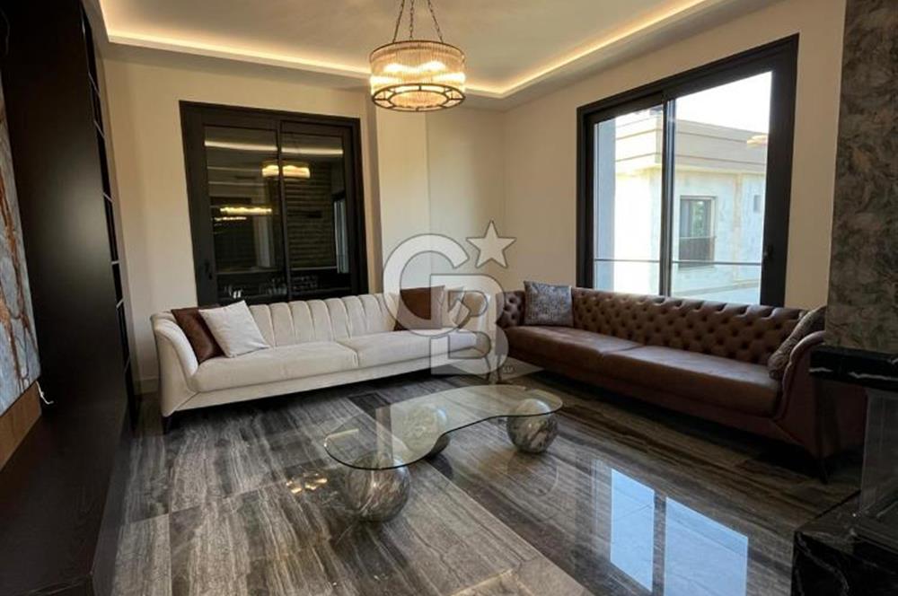Yeşilköy Mah.de Keyifle Dizayn Edilmiş Satılık Villa