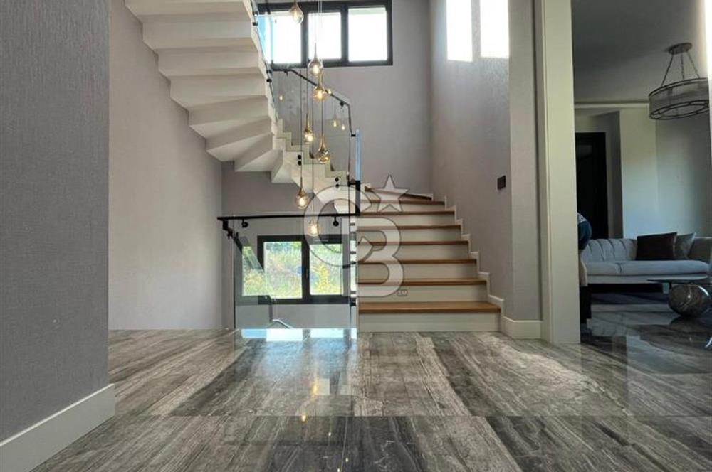 Yeşilköy Mah.de Keyifle Dizayn Edilmiş Satılık Villa