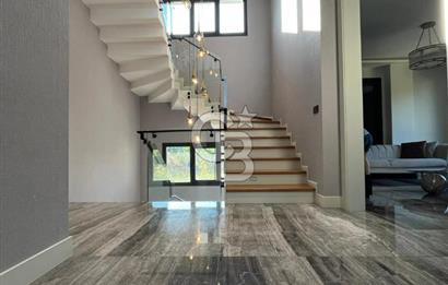 Yeşilköy Mah.de Keyifle Dizayn Edilmiş Satılık Villa