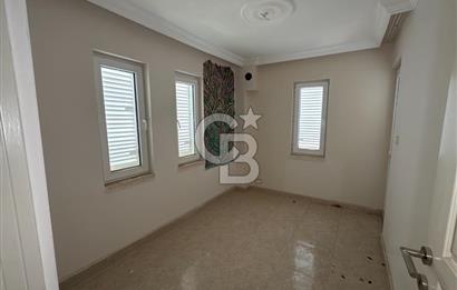 AKBÜK MERKEZDE Deniz Manzaralı 4+1 Havuzlu Sitede Müstakil Tripleks Satılık Villa