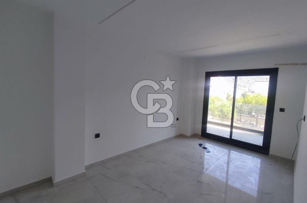 DİDİM AKBÜK SATILIK 1+1 DENİZE 300m CADDE ÜZERİ FIRSAT DAİRE