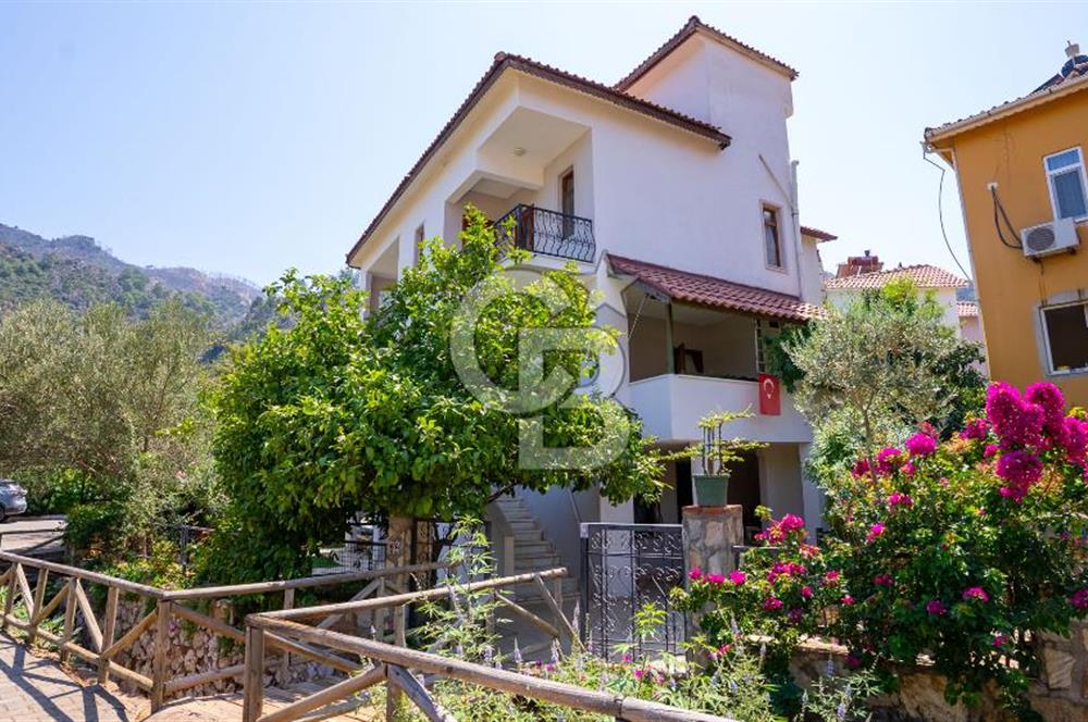 CB MARİNA'DAN İÇMELER'DE EŞYALI ( 4+1TRİPLEX / 1+1 GENİŞ DAİRE)