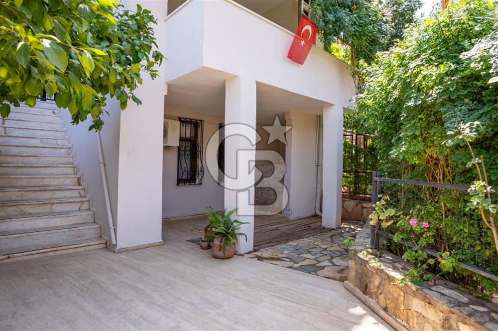 CB MARİNA'DAN İÇMELER'DE EŞYALI ( 4+1TRİPLEX / 1+1 GENİŞ DAİRE)