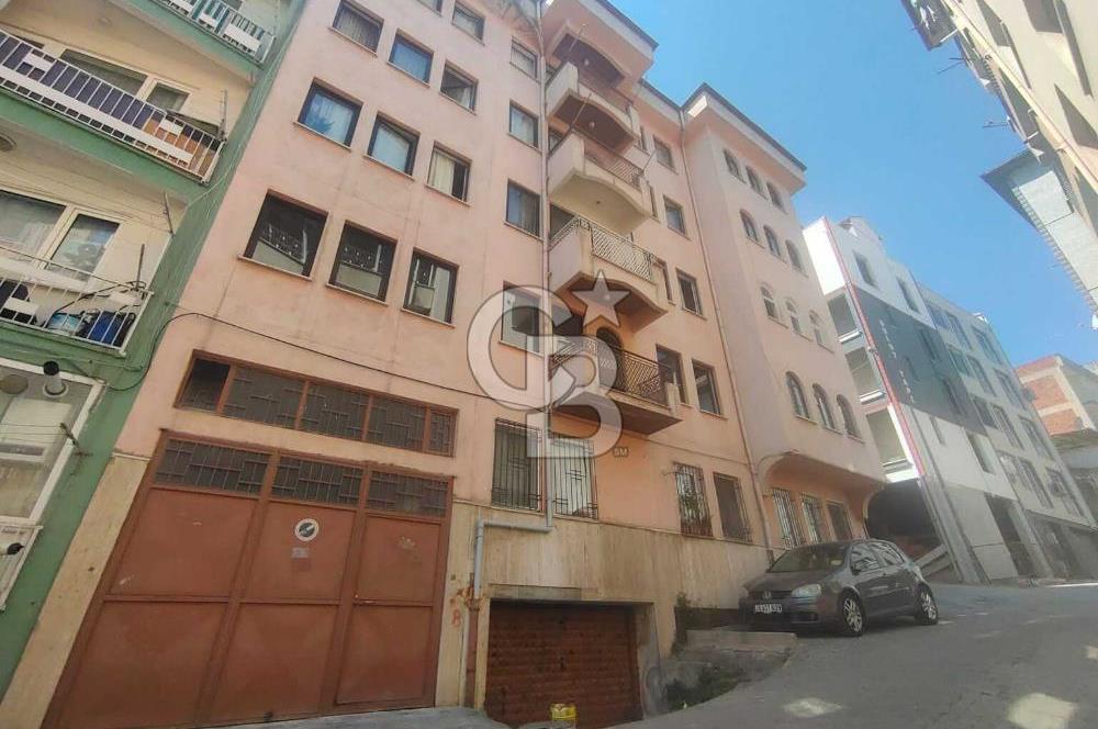 EMİRSULTAN SATILIK 4+1 GENİŞ DAİRE