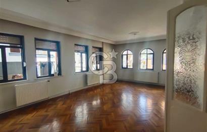 EMİRSULTAN SATILIK 4+1 GENİŞ DAİRE