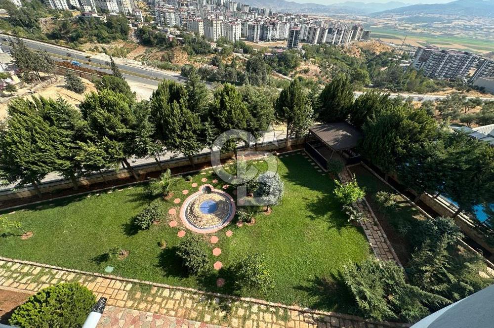 CB' DEN HARİKA KONUMDA HAVUZLU SİTEDE FIRSAT 4+1 SATILIK DAİRE