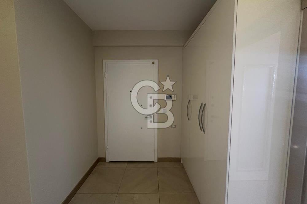 CB' DEN HARİKA KONUMDA HAVUZLU SİTEDE FIRSAT 4+1 SATILIK DAİRE