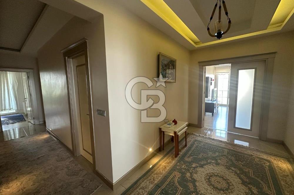CB' DEN HARİKA KONUMDA HAVUZLU SİTE MANZARALI 4+1 SATILIK DAİRE