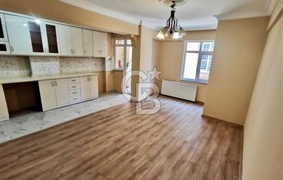 Göktürk Çamlık Caddesinde Acil Satılık 2+1 Ara Kat Daire