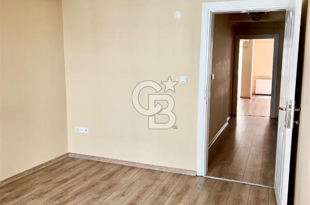 Göktürk Çamlık Caddesinde Acil Satılık 2+1 Ara Kat Daire