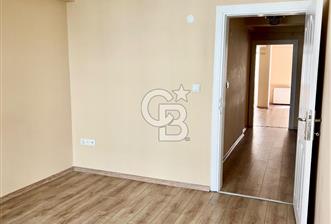 Göktürk Çamlık Caddesinde Acil Satılık 2+1 Ara Kat Daire