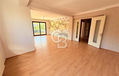Servergazi Mh. Orkide Konutlarında 4+1 215 M² Satılık Daire
