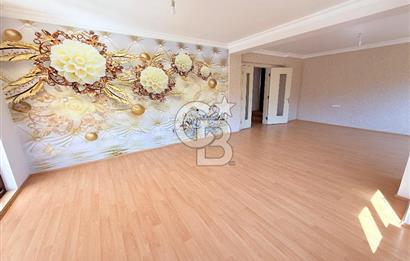 Servergazi Mh. Orkide Konutlarında 4+1 215 M² Satılık Daire