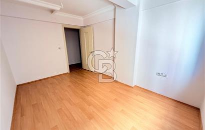 Servergazi Mh. Orkide Konutlarında 4+1 215 M² Satılık Daire