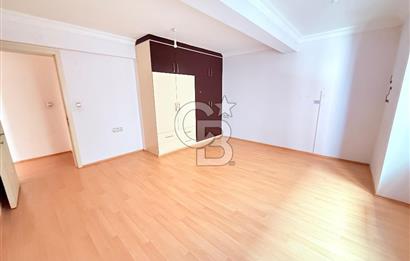 Servergazi Mh. Orkide Konutlarında 4+1 215 M² Satılık Daire