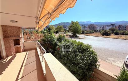 Servergazi Mh. Orkide Konutlarında 4+1 215 M² Satılık Daire