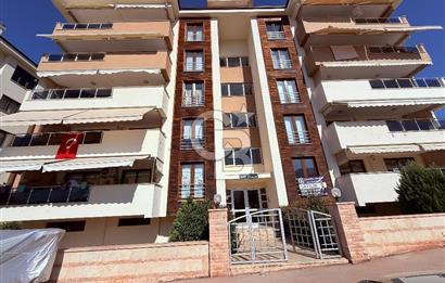 Servergazi Mh. Orkide Konutlarında 4+1 215 M² Satılık Daire