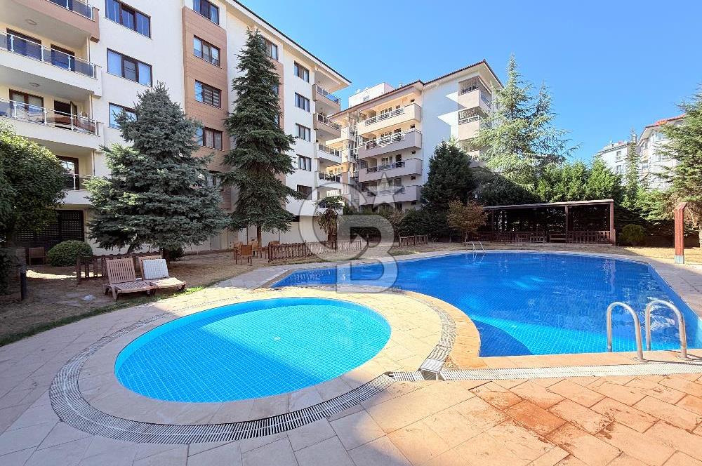 Servergazi Mh. Orkide Konutlarında 4+1 215 M² Satılık Daire