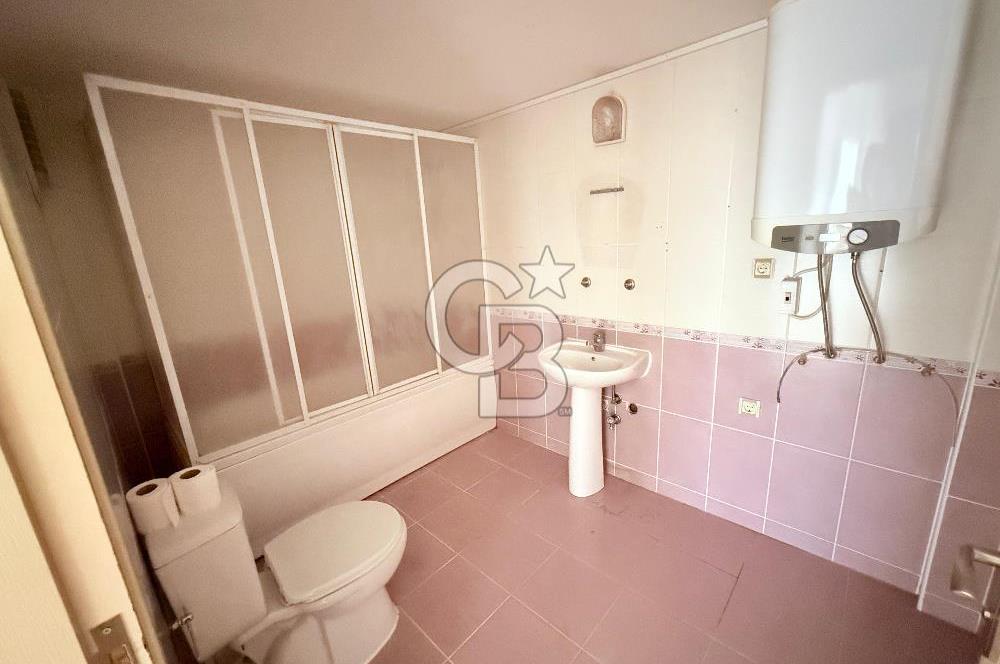 Servergazi Mh. Orkide Konutlarında 4+1 215 M² Satılık Daire