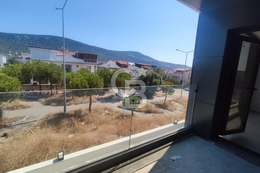 DİDİM AKBÜK SATILIK 1+1 DENİZE 300m CADDE ÜZERİ FIRSAT DAİRE