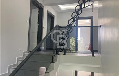 YAHYALI İSMET MAHALLESİNDE SATILIK DUBLEKS VİLLA 5+2 FUL YAPILI