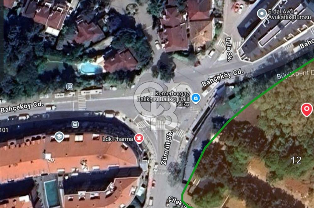 Yatırım Fırsatı: Kemerburgaz Bahçeköy Yolunda Köşe Konumlu Arsa