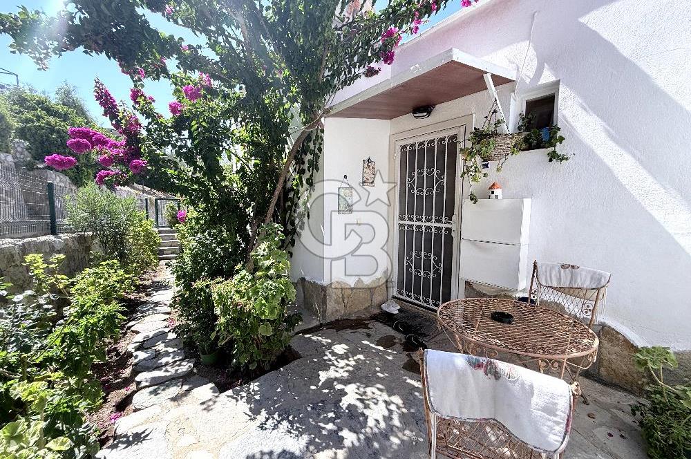 Bodrum Gün Batımı Sitesinde Deniz Manzaralı, Havuzlu 2+1 Müstakil Ev